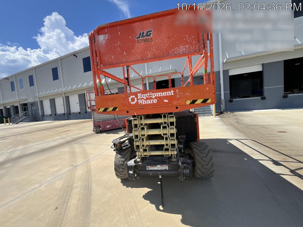 2023 JLG ERT4069