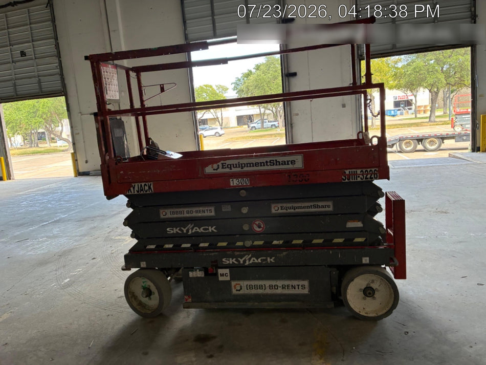 2016 Skyjack SJIII-3226 26' Scissor Lift