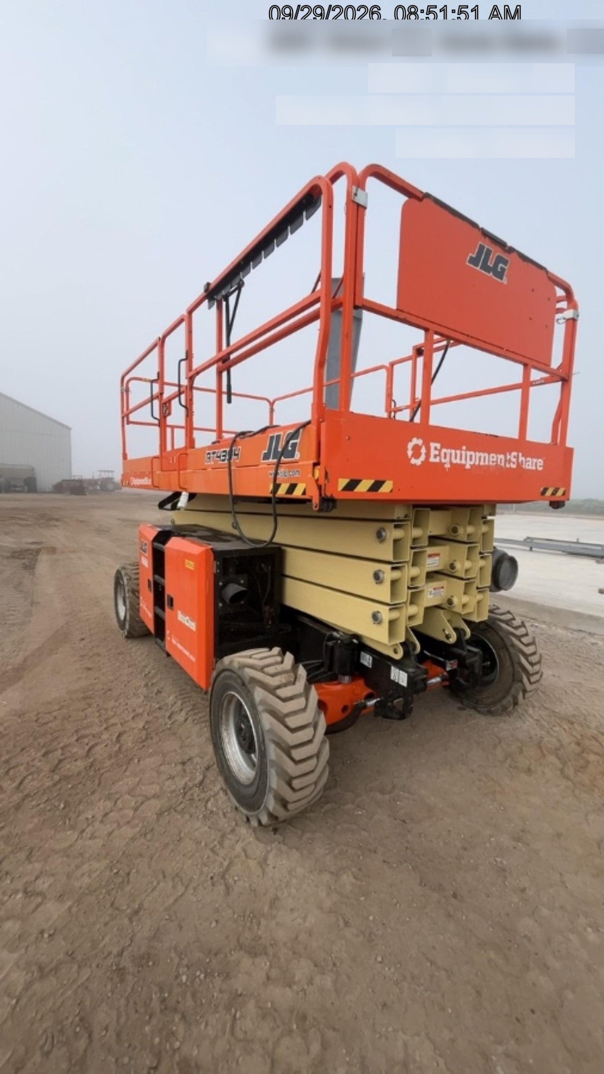 2023 JLG RT4394