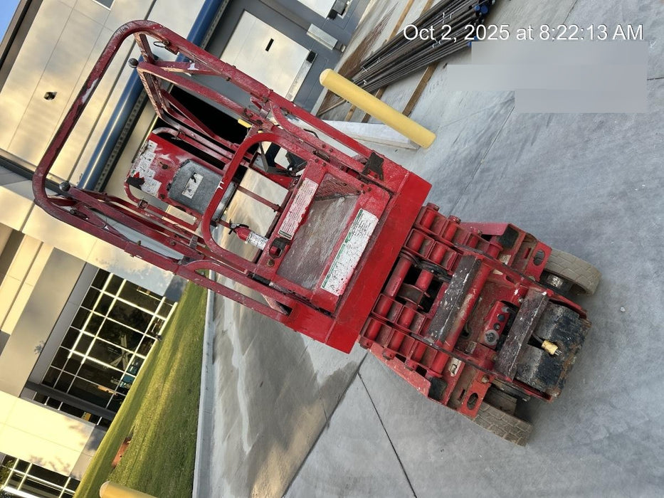 2021 Lgmg AS1932E Electric Drive, Solid Non Marking Tires, Dual Beacons