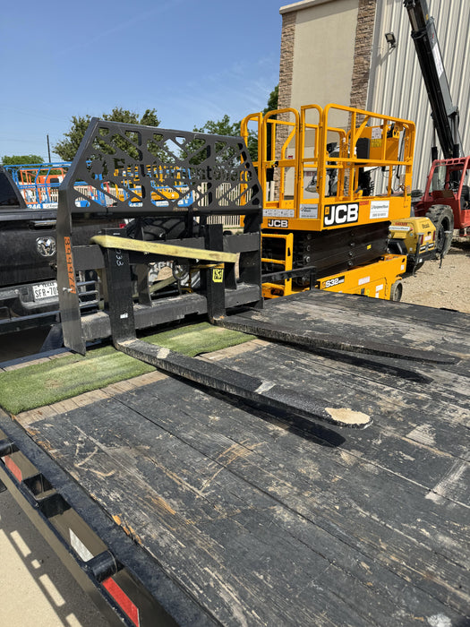 2024 PALADIN 48" Pallet Forks - Paladin