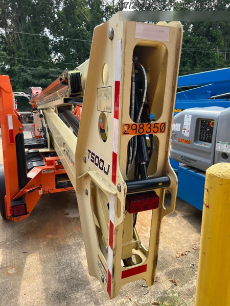 2023 JLG T500J