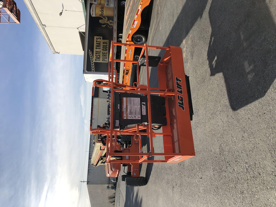 2019 JLG E600JP