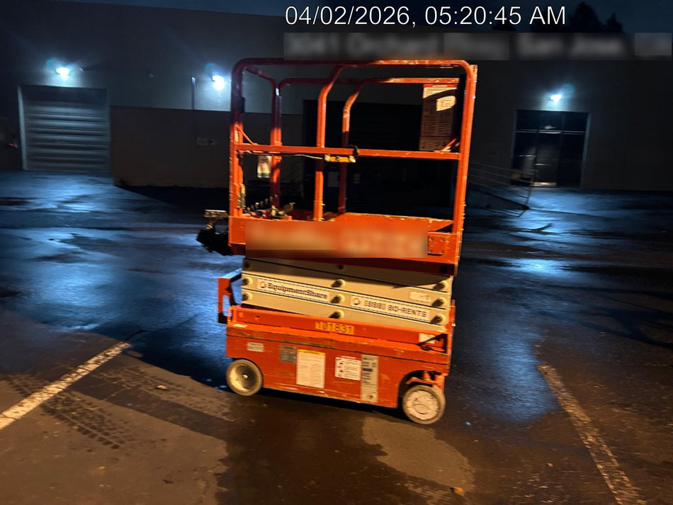 2020 MEC 1330SE Solid NM Tires, Steel Swing out Doors, LCS, Beacon, 900W Invertor