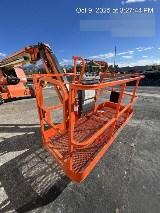 2019 JLG 660SJ
