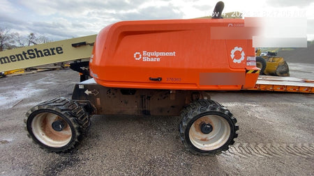 2023 JLG 660SJ