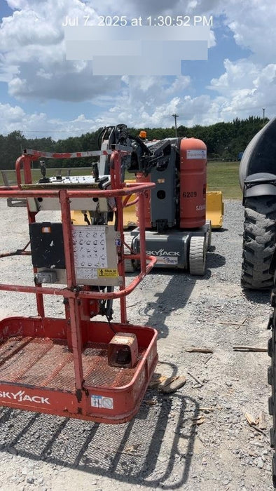 2017 SKYJACK SJ30 AJE