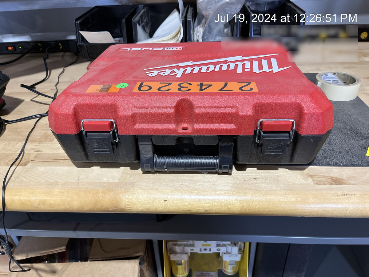 2022 MILWAUKEE 2864-22