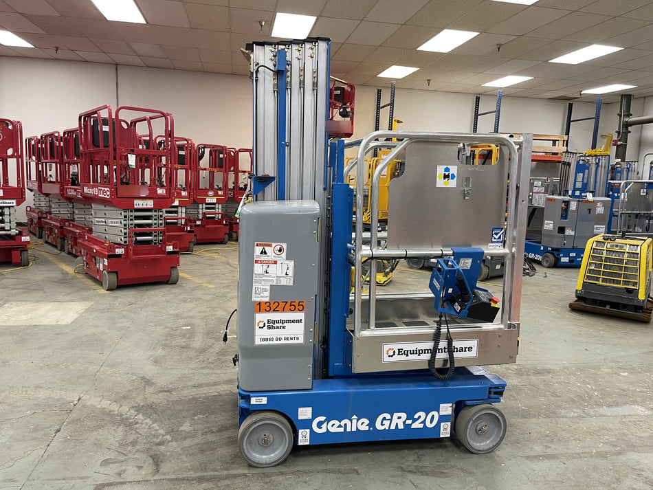 2021 GENIE GR-20