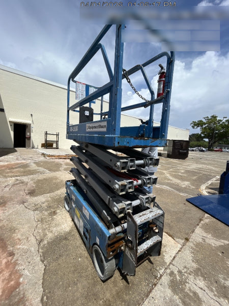 2019 Genie GS-1930 Fixed Rails with Chain Entry
