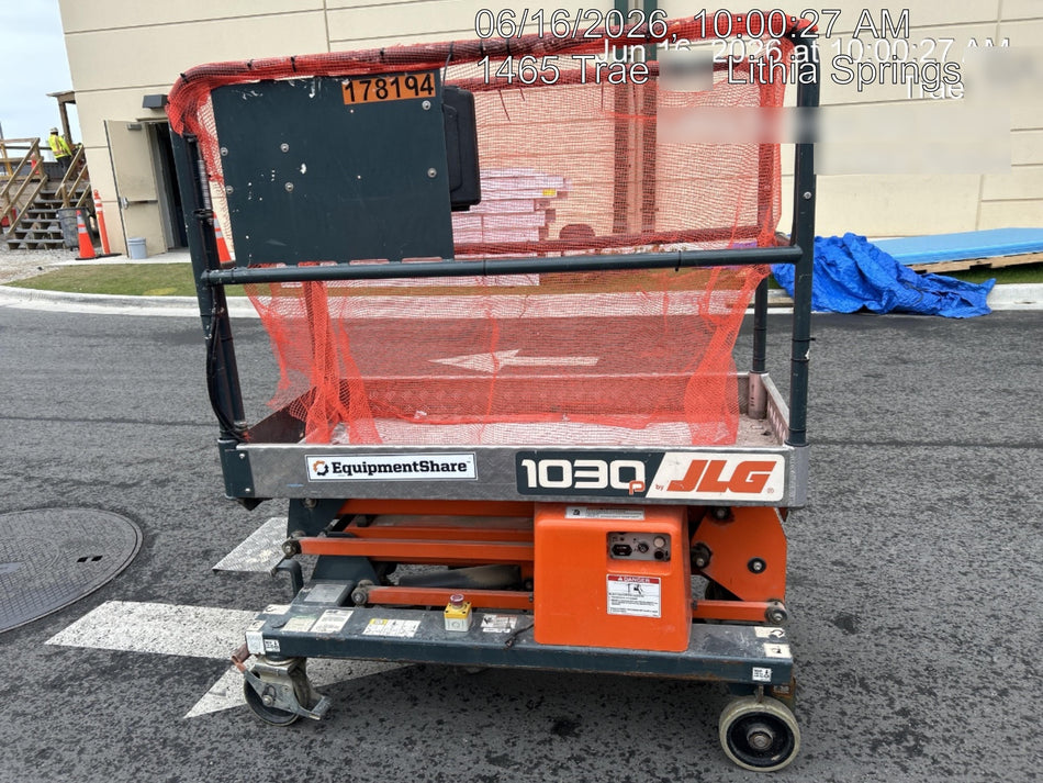 2021 JLG 1030P