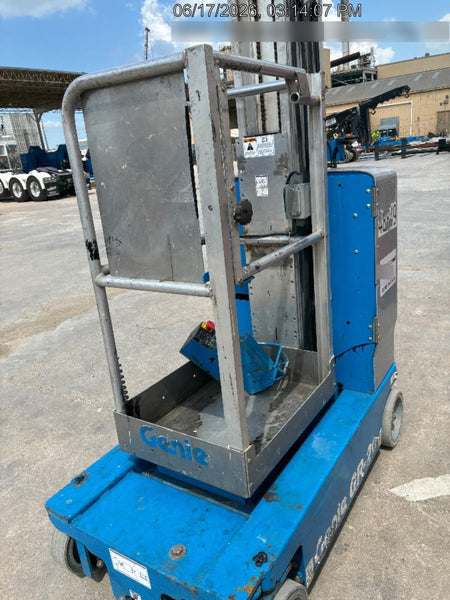 2019 GENIE GR-20
