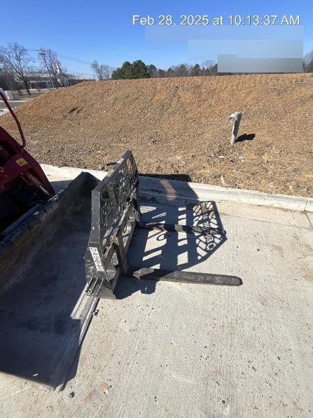 2022 PALADIN 48" Pallet Forks - Paladin