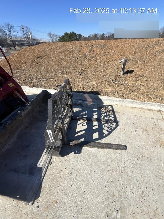 2022 PALADIN 48" Pallet Forks - Paladin