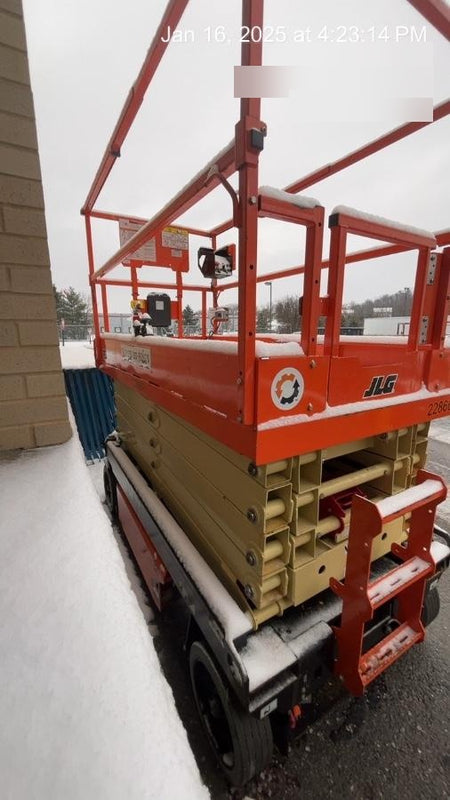 2022 JLG R3246