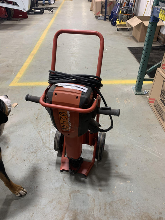 2020 HILTI TE 3000-AVR