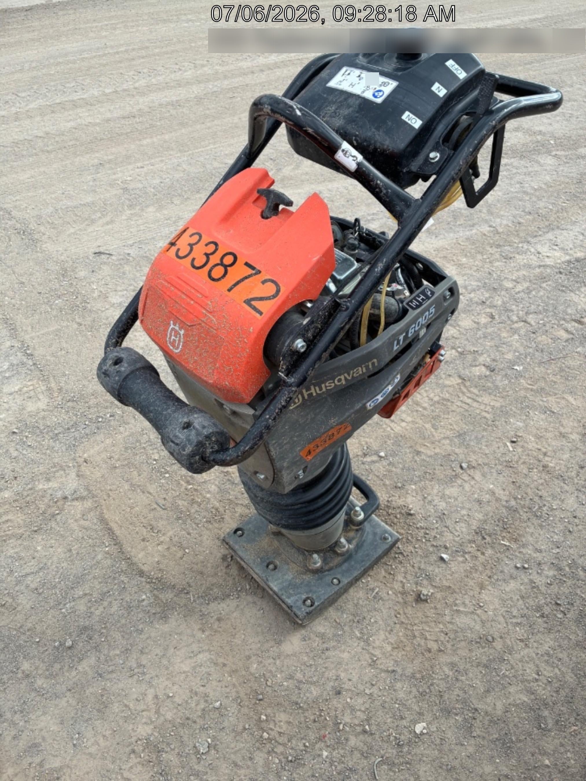 2024 HUSQVARNA LT6005