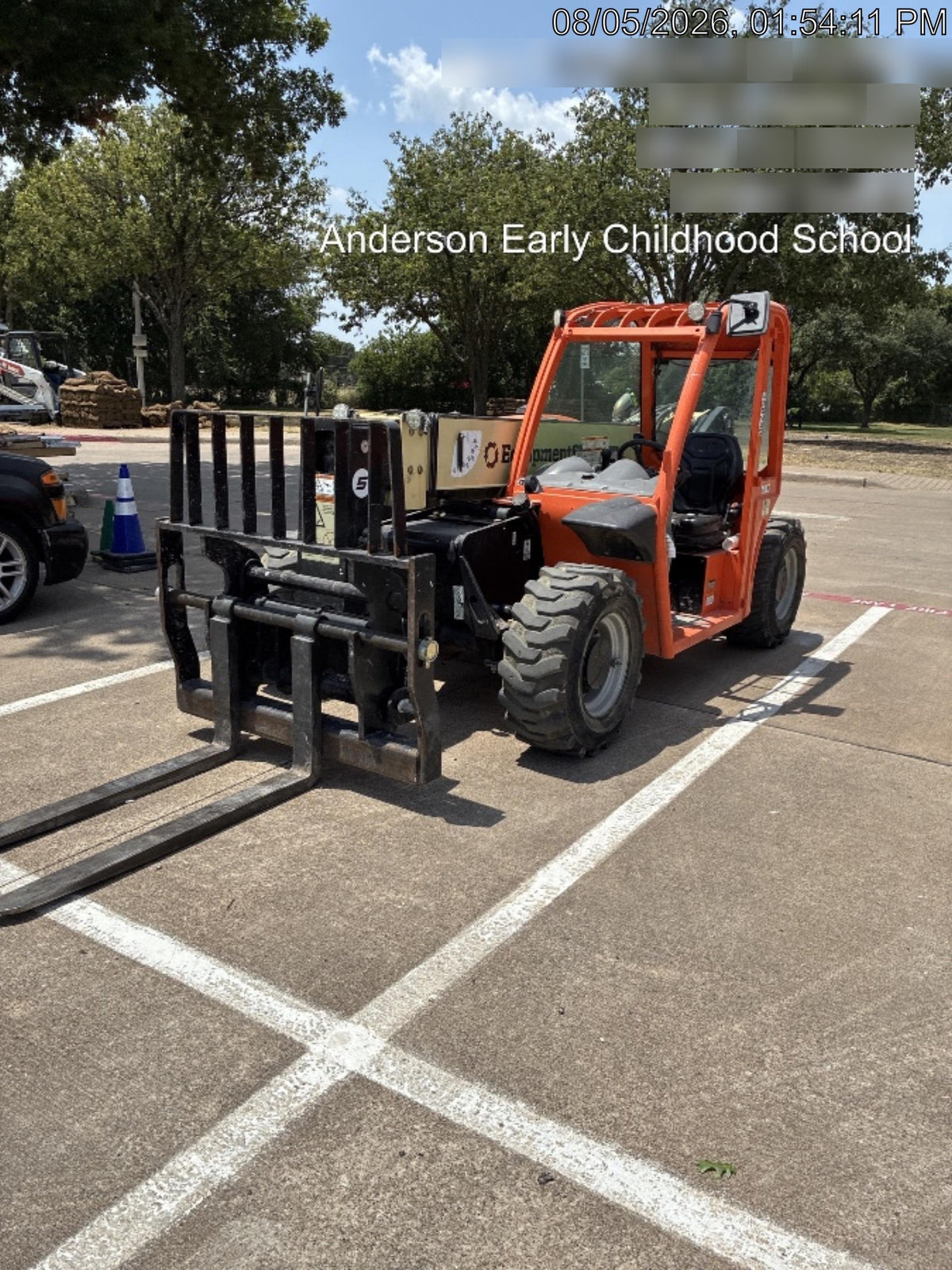 2023 JLG G5-18A