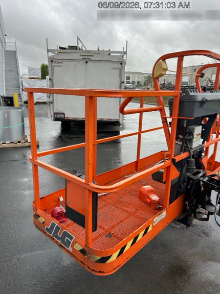 2021 JLG 400S