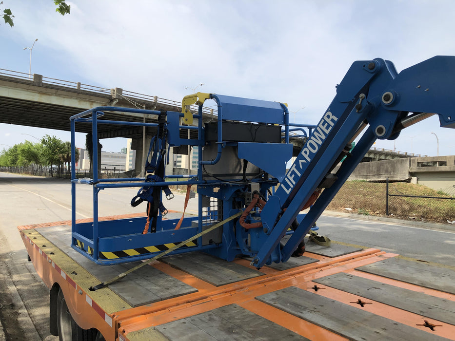 2019 GENIE S-65 TRAX