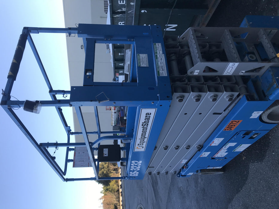 2019 Genie GS-3232 Standard Options