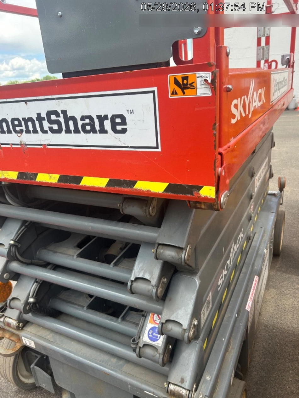 2022 SKYJACK SJ4740