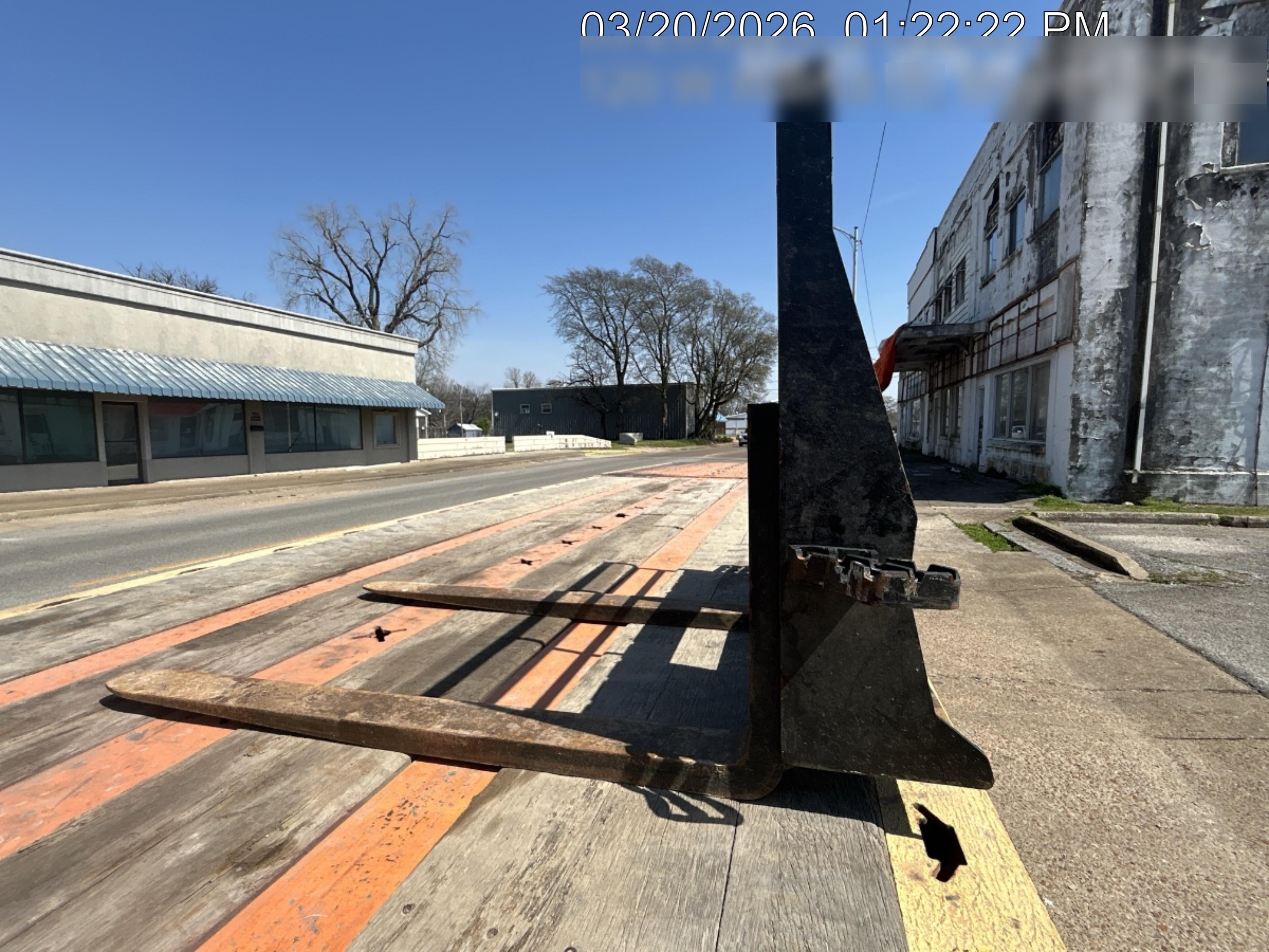 2022 ARROW MATERIAL HANDLING 48" Pallet Forks - Arrow