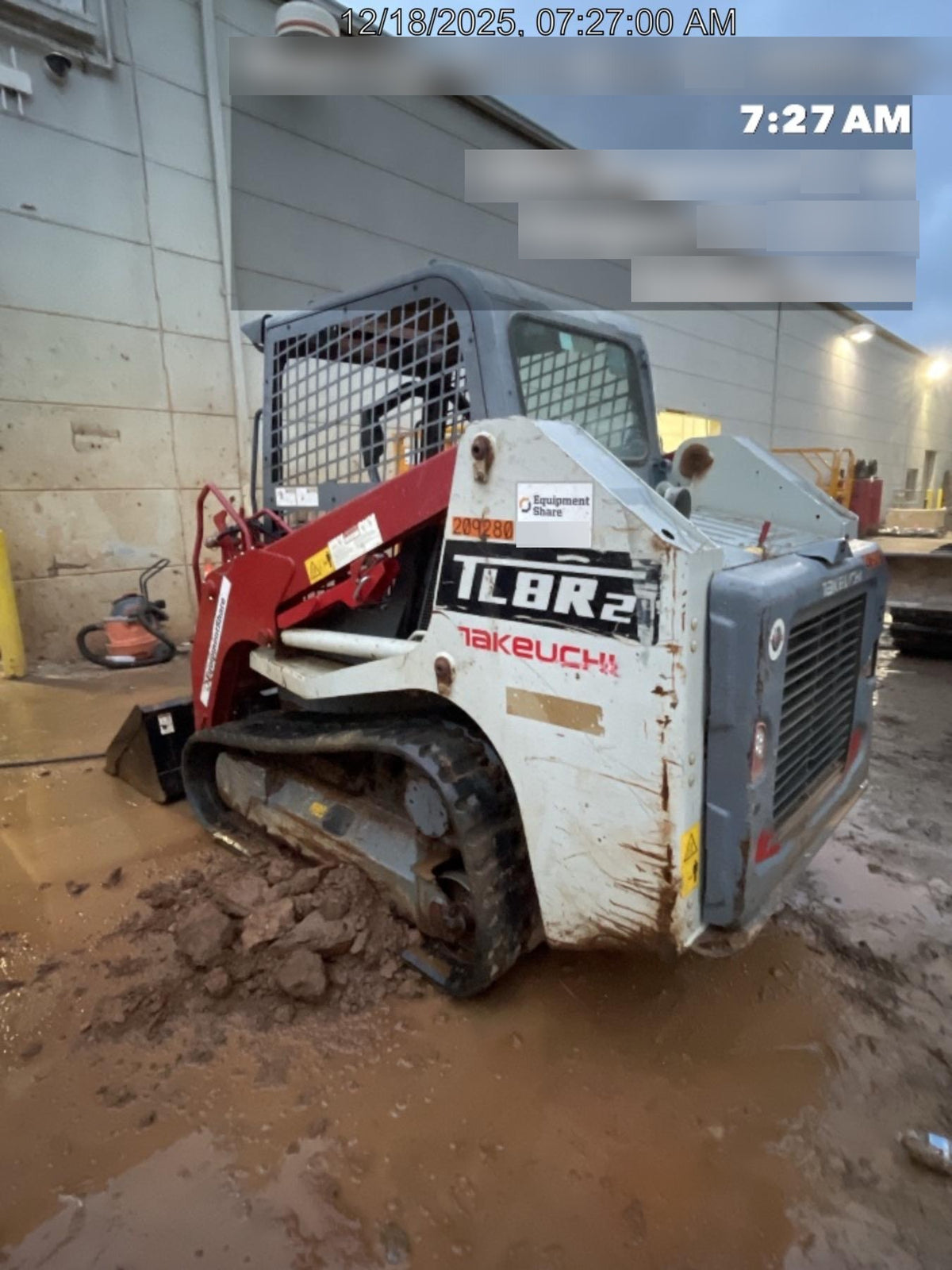 2022 TAKEUCHI TL8R2-R