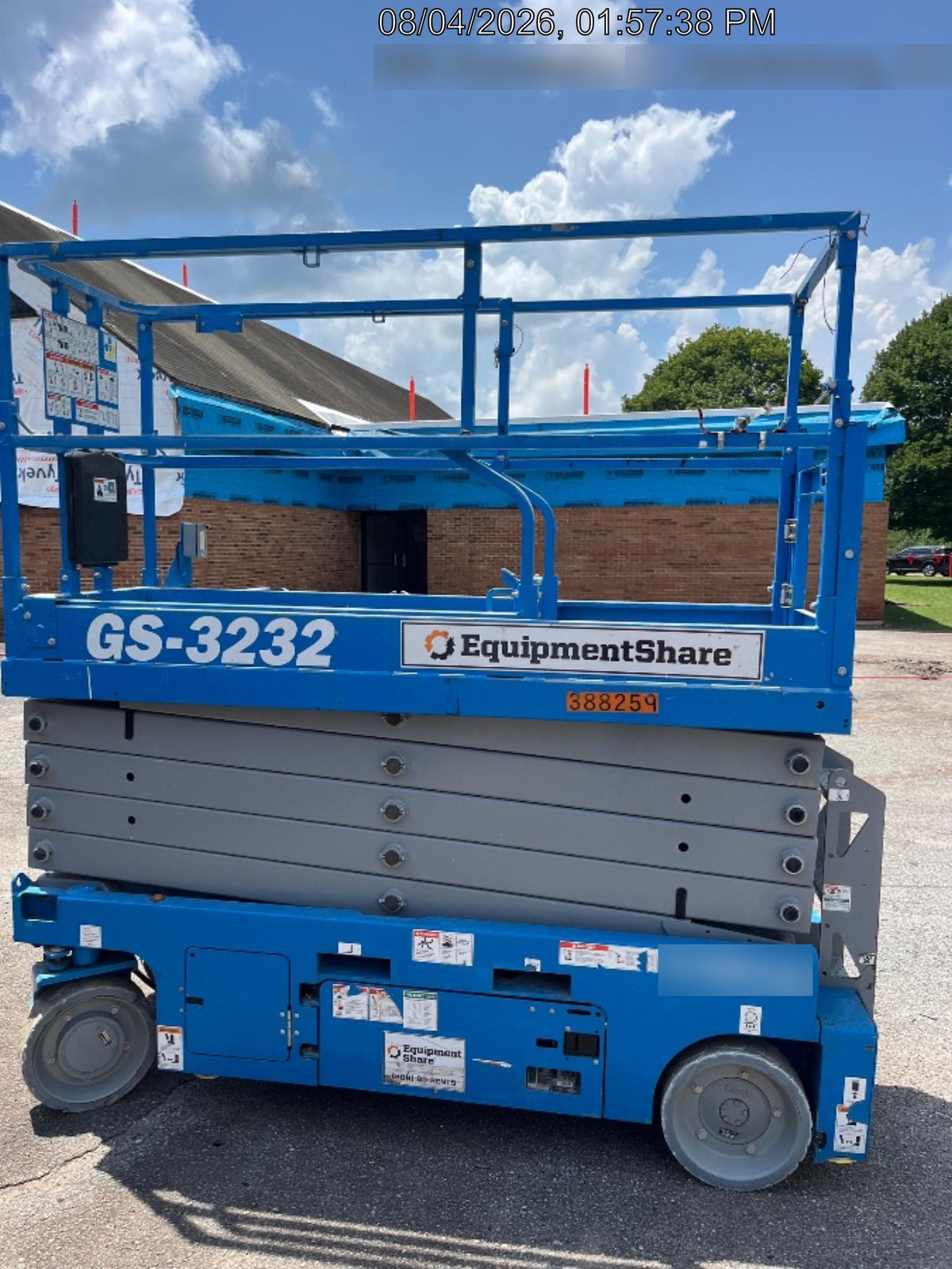 2024 GENIE GS-3232