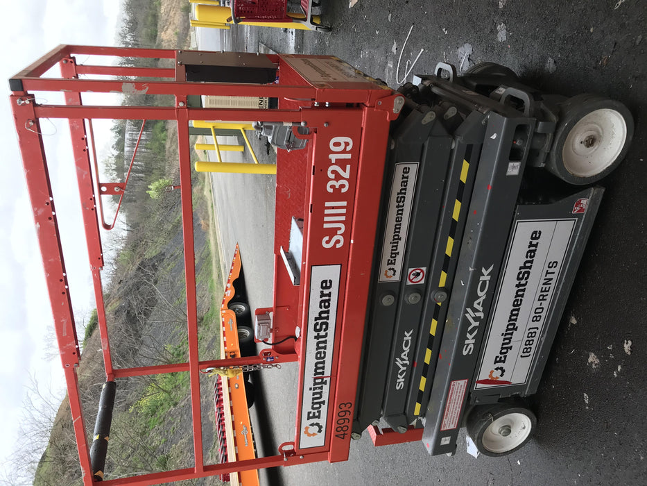 2019 Skyjack SJIII-3219 Standard Options, Trojan Batteries