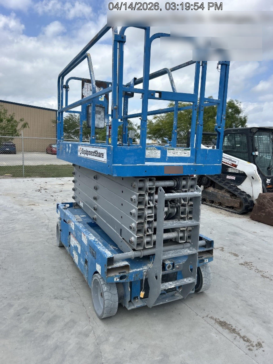 2018 GENIE GS-4047