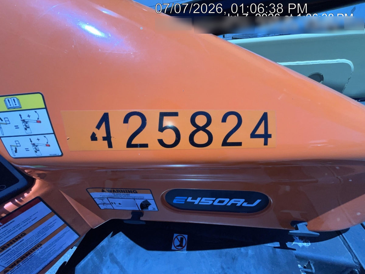 2024 JLG E450AJ