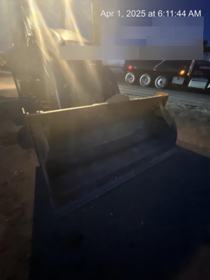 2023 SOLESBEE 18" Bucket - Solesbee