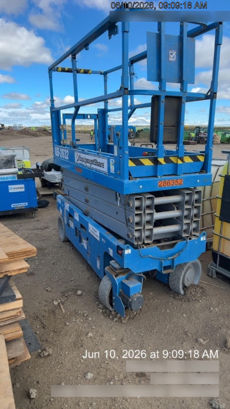 2022 GENIE GS-2632