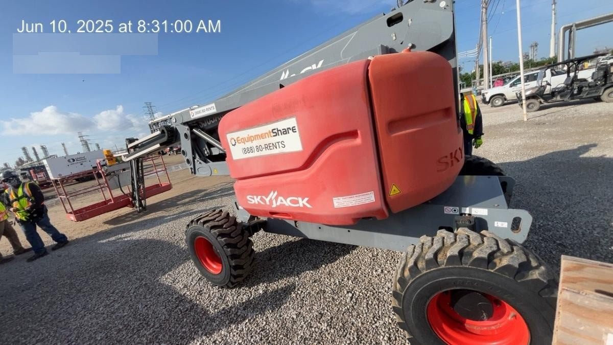 2018 SKYJACK SJ63 AJ