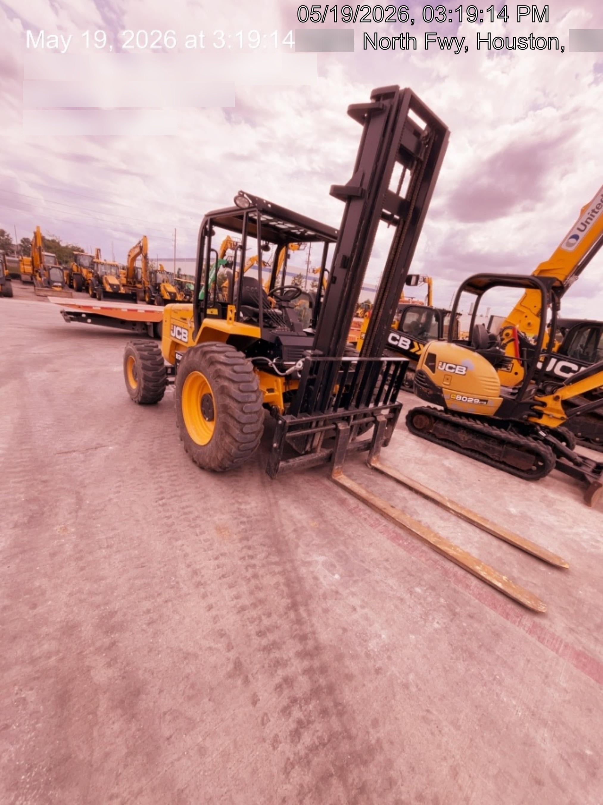2025 JCB 930-4