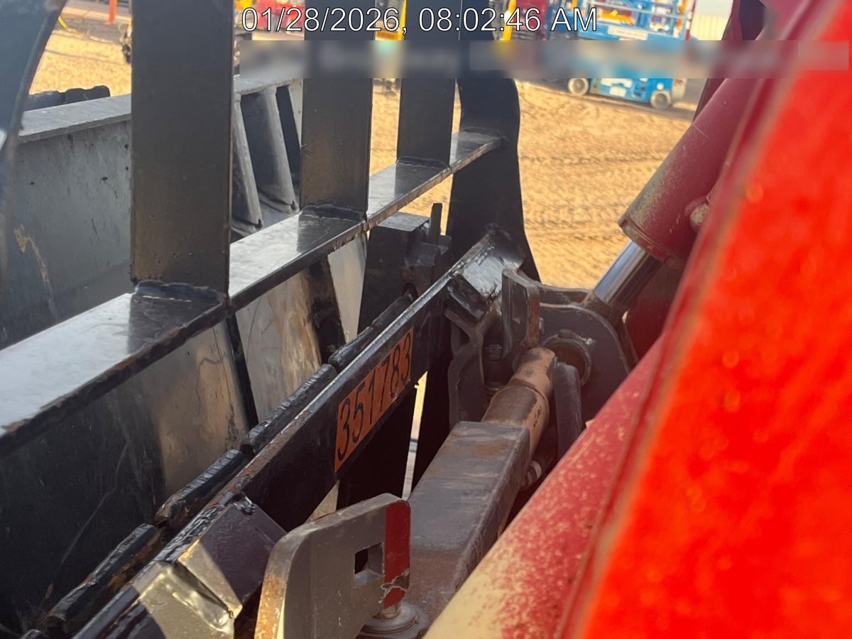 2023 ARROW MATERIAL HANDLING 72" Pallet Forks - Arrow