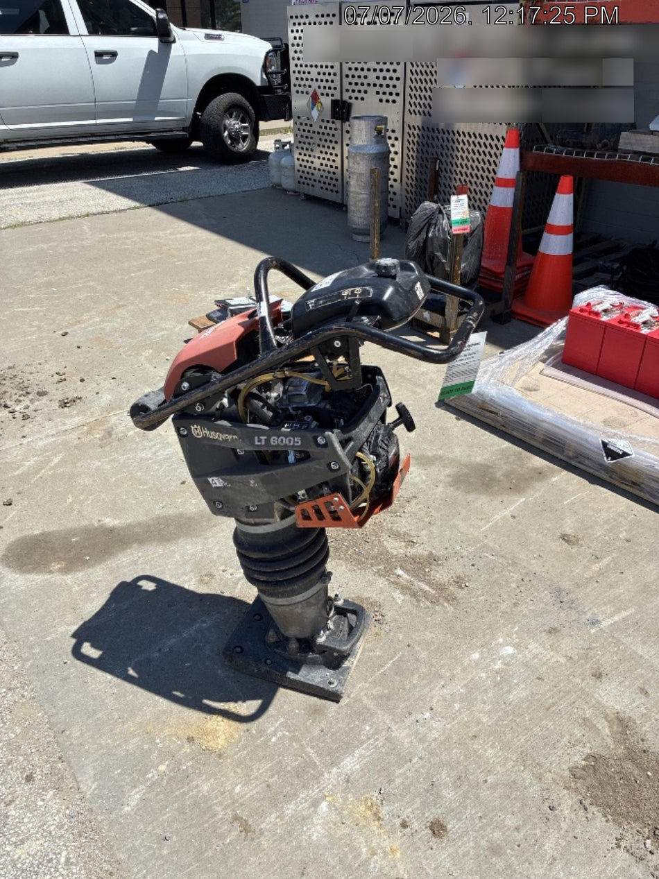 2024 HUSQVARNA LT6005