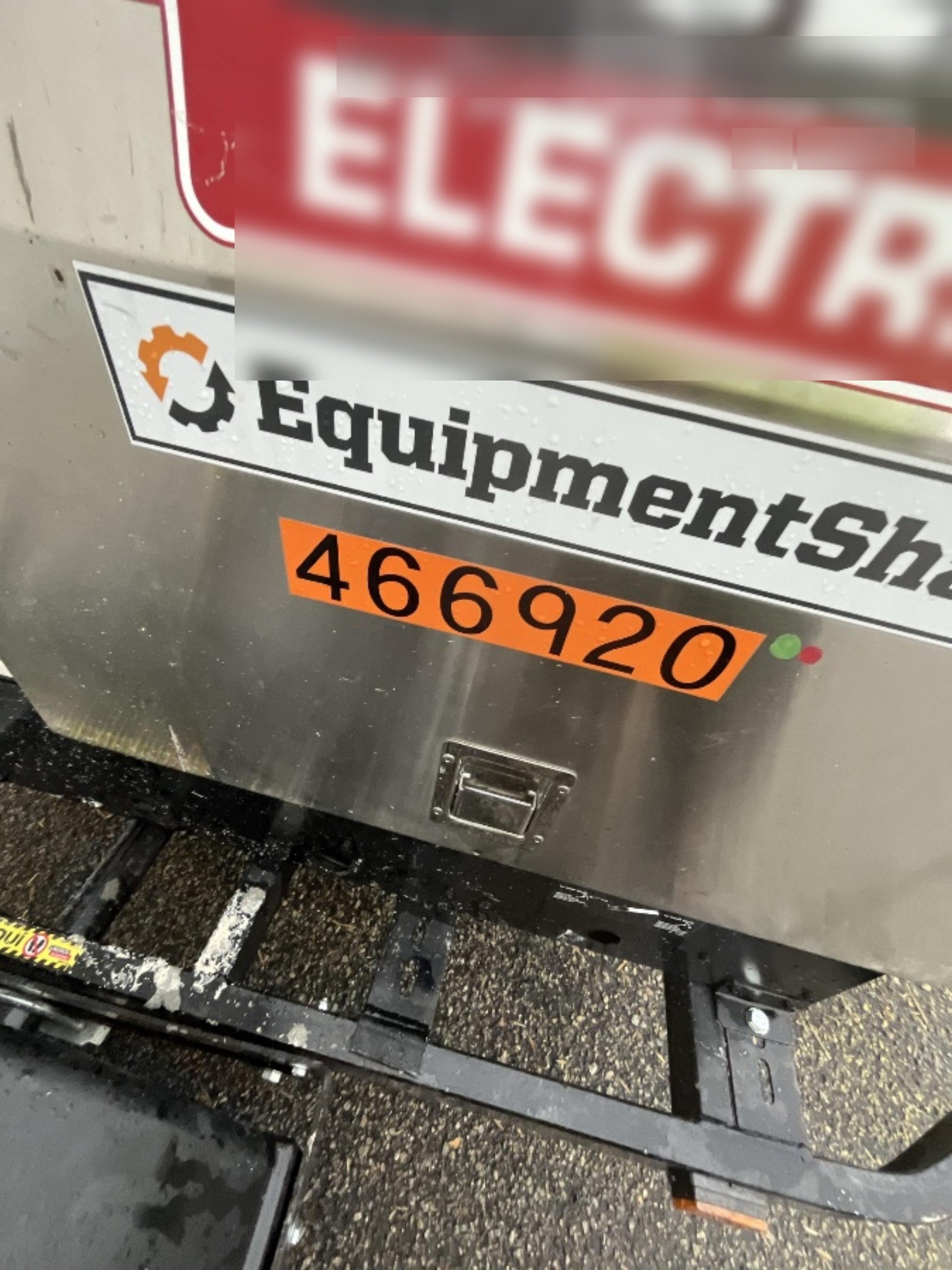 2024 LINCOLN ELECTRIC LE400