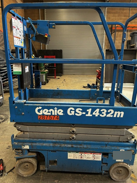 2023 GENIE GS-1432