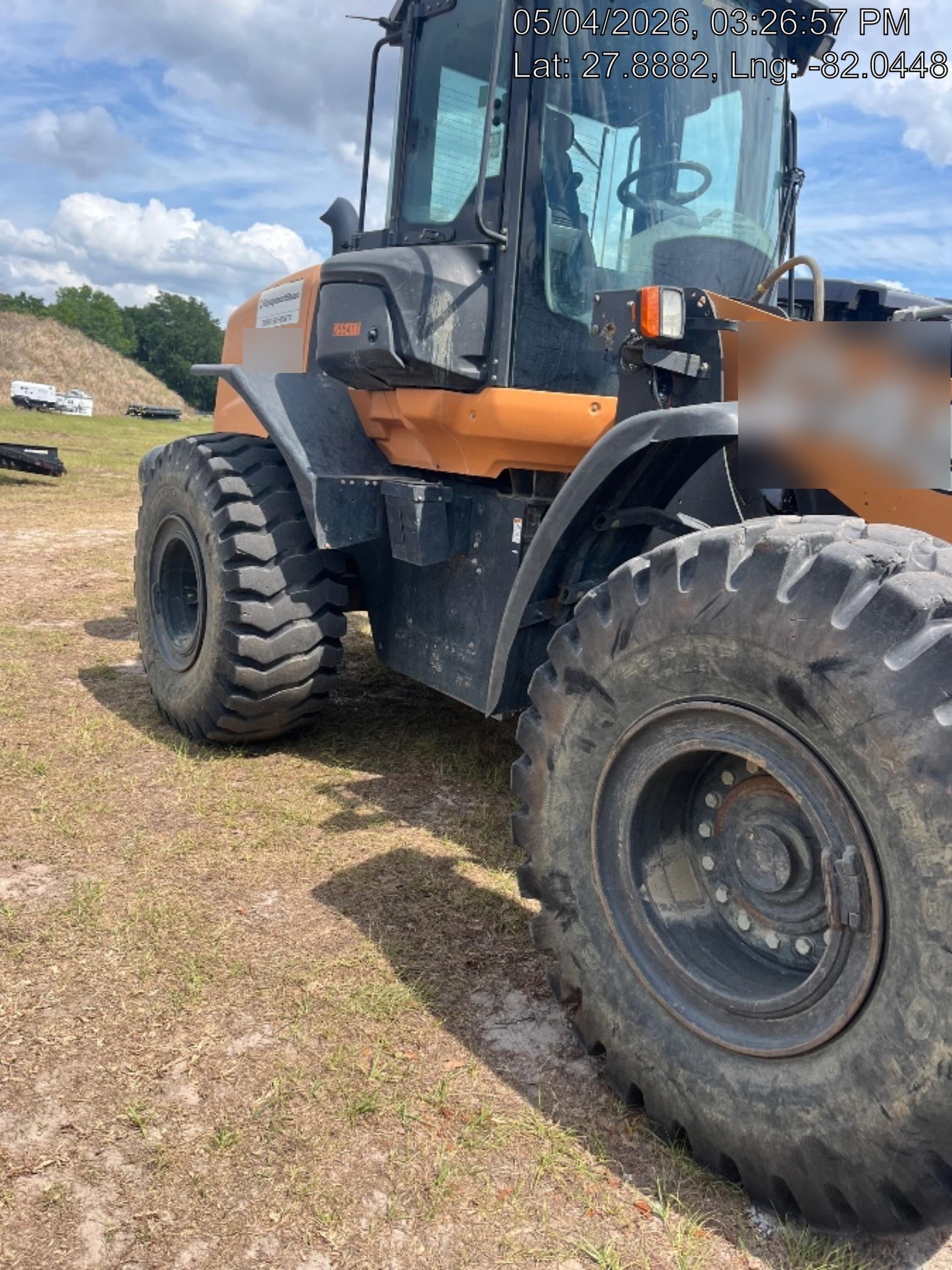 2022 CASE 821G