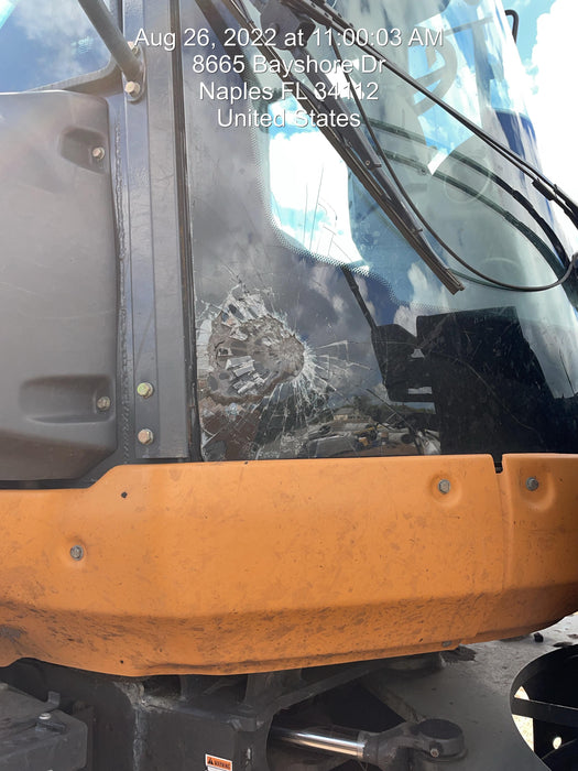 2018 Case 621G CLOSED CAB, 1 FUNCTION, JRB 416 STYLE HYD COUPLER