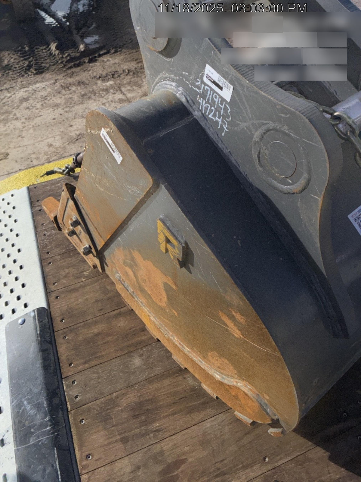 2021 WERK-BRAU 30" HD Bucket - Werk-Brau