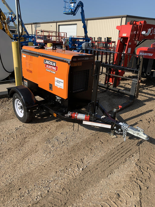 2021 Lincoln Electric Vantage 322 Vantage 322 Ready Pak 3 w/ Decals, ORANGE (includes trailer, cable rack, fender light kit) NO Telematics