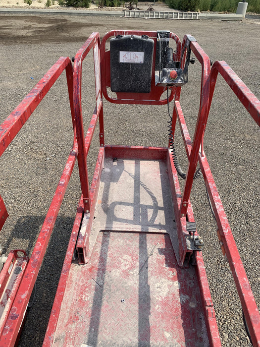 2020 MEC 1330SE Solid NM Tires, Steel Swing out Doors, LCS, Beacon, 900W Invertor