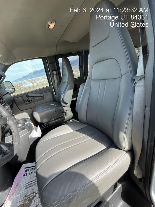 2023 CHEVROLET Express Van - Rental