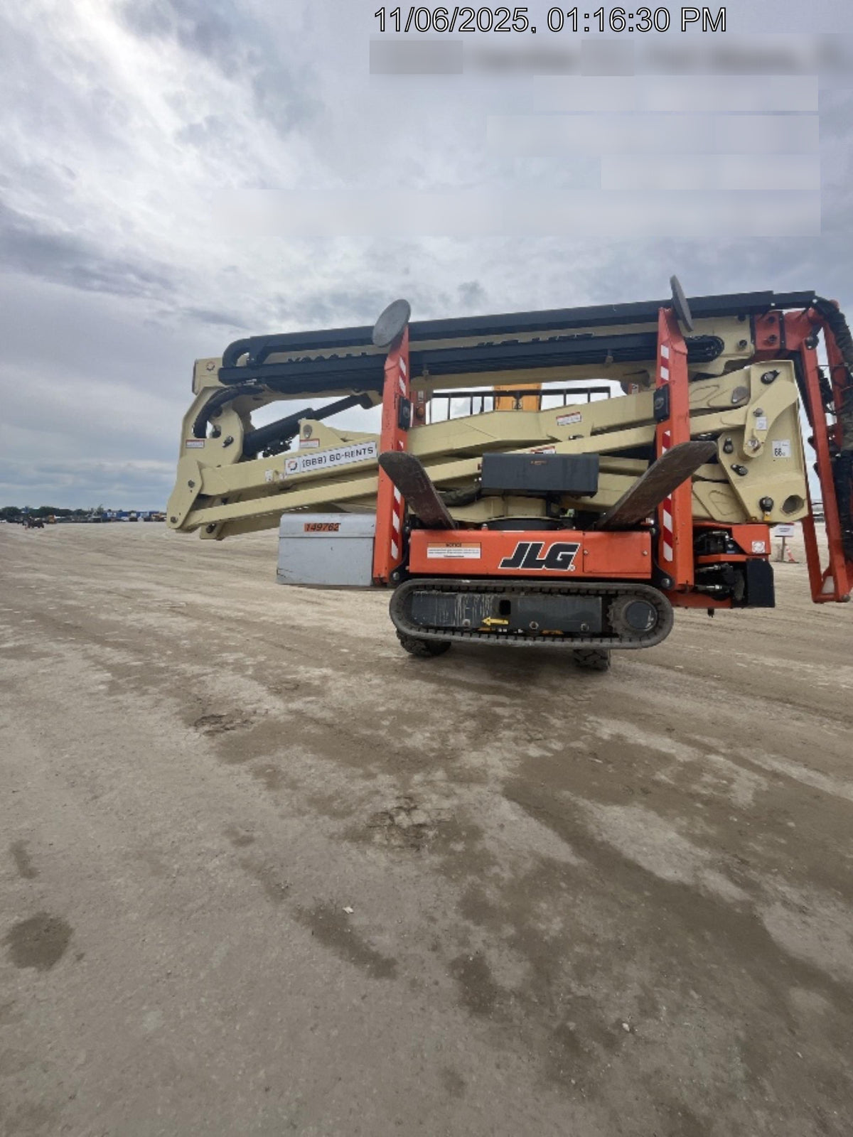 2021 JLG X600AJ