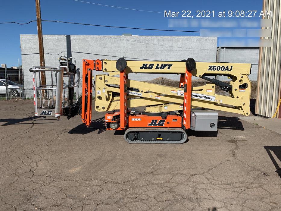 2021 JLG X600AJ