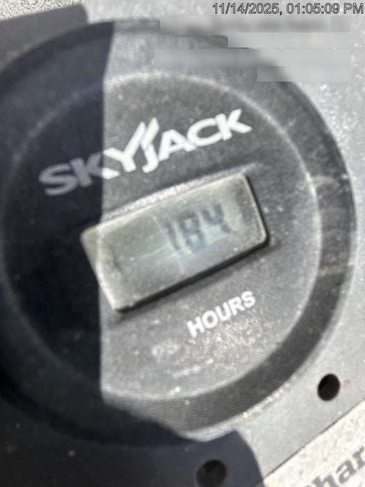 2018 Skyjack SJIII-3219 Skyjack SJIII3219 Scissor Lift w/Trojan Batteries