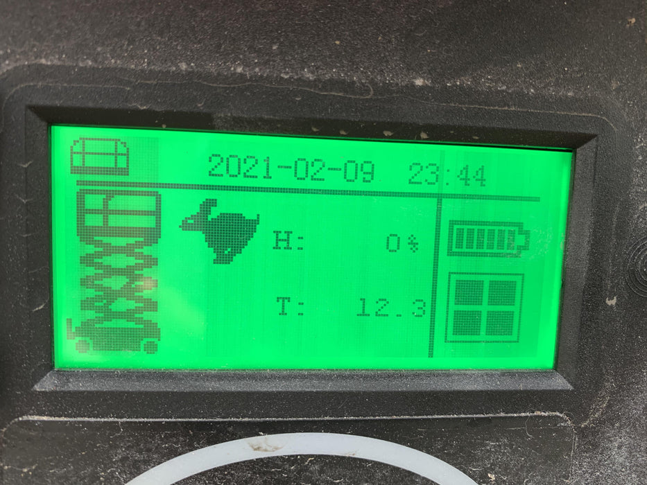 2020 MEC 1330SE Solid NM Tires, Steel Swing out Doors, LCS, Beacon, 900W Inverter